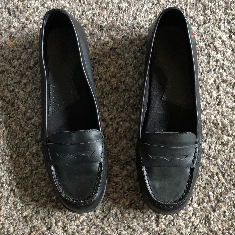 G. H. Bass black Dawson loafers Size 7